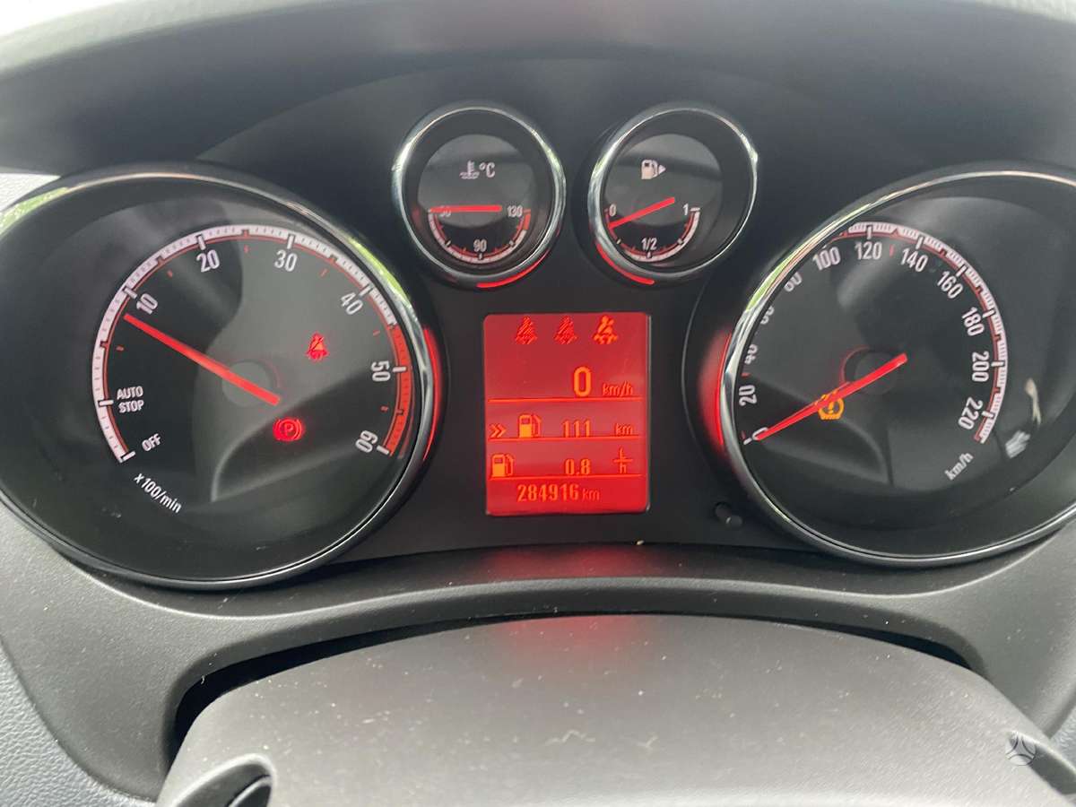 Opel Meriva 2015 — photo 6