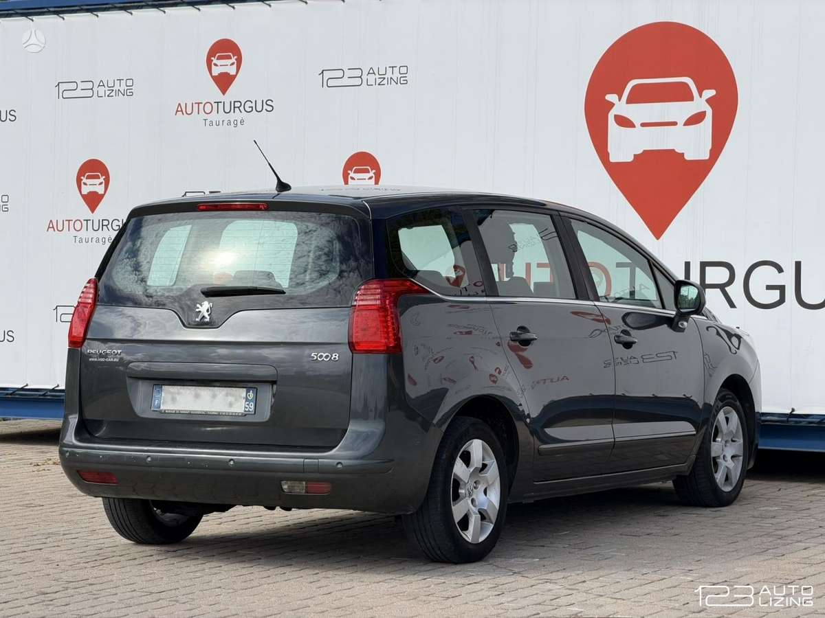 Peugeot 5008 2010 — photo 5