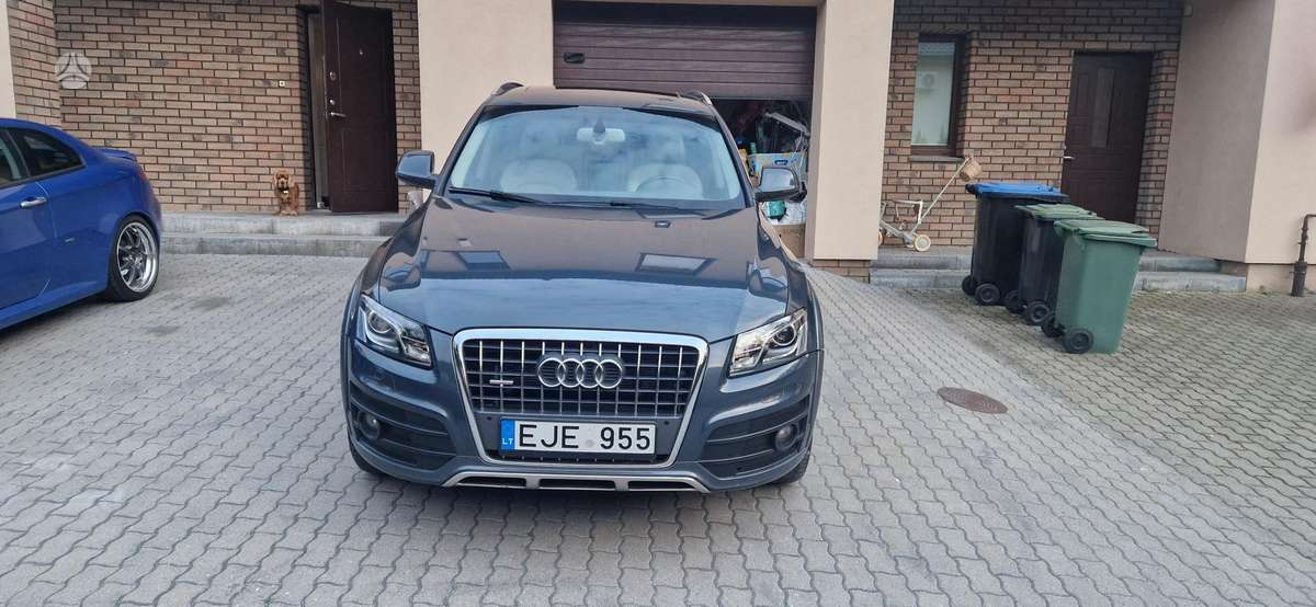 Audi Q5 2009 — photo 6