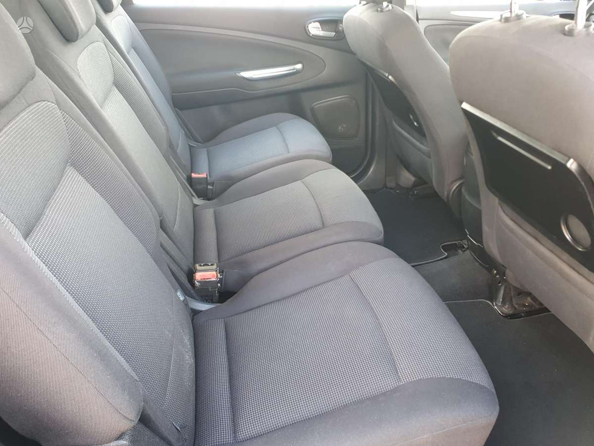Ford S-MAX 2008 — photo 10