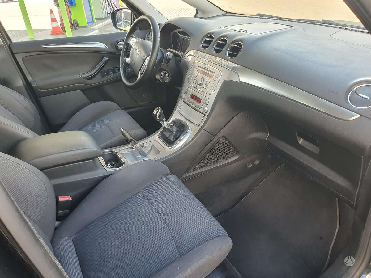 Ford S-MAX 2008 — photo 8