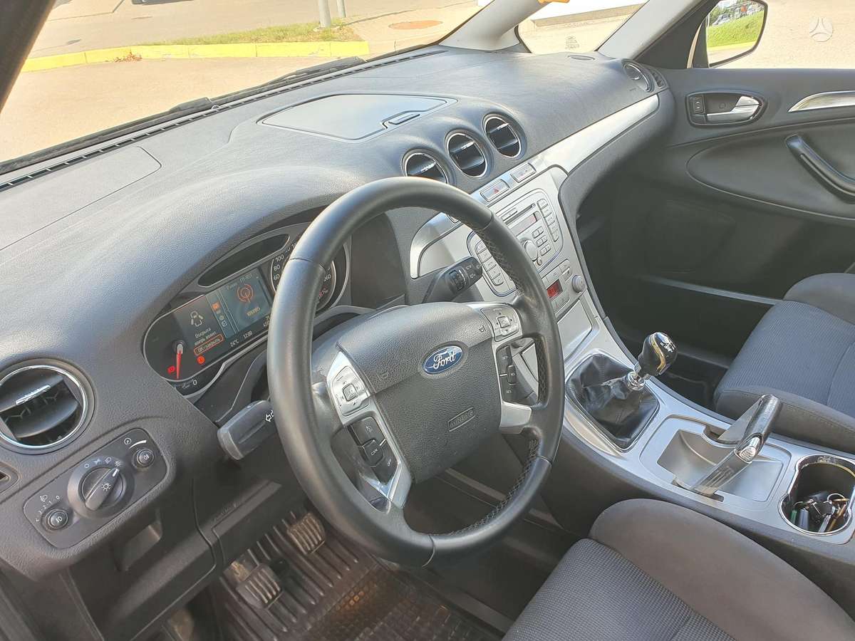 Ford S-MAX 2008 — photo 9