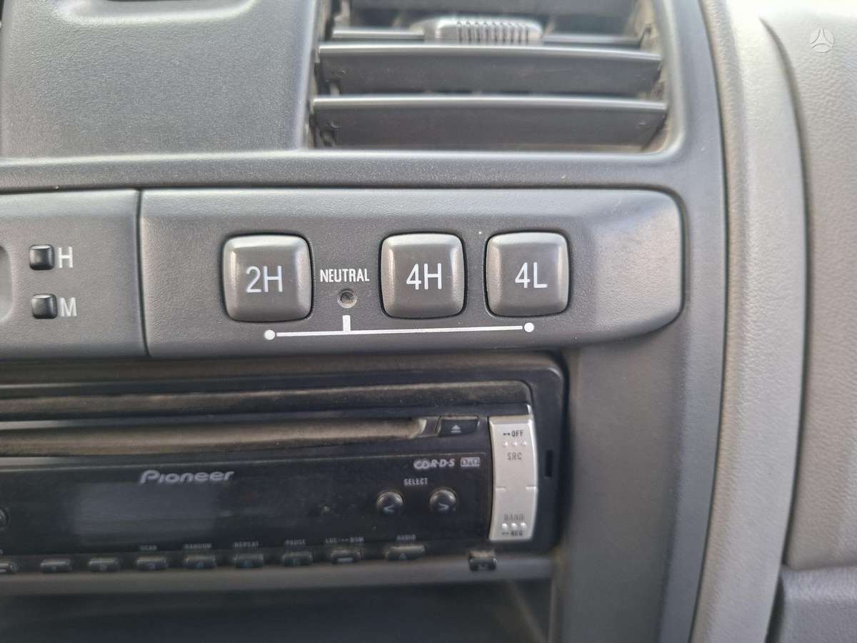 Isuzu TF 2006 — photo 17