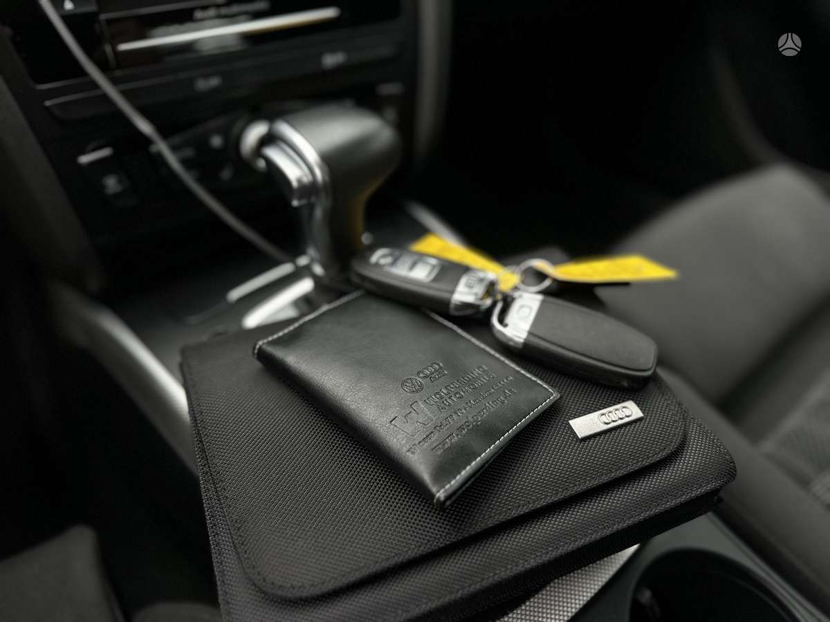 Audi A4 2015 — photo 20
