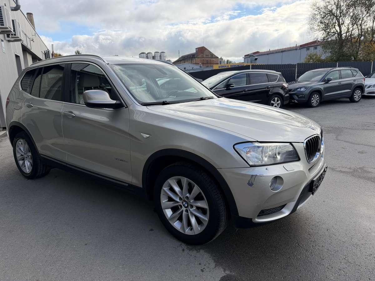BMW X3 2012 — photo 11
