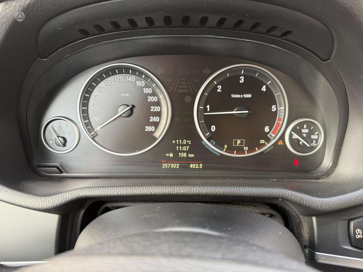 BMW X3 2012 — photo 18