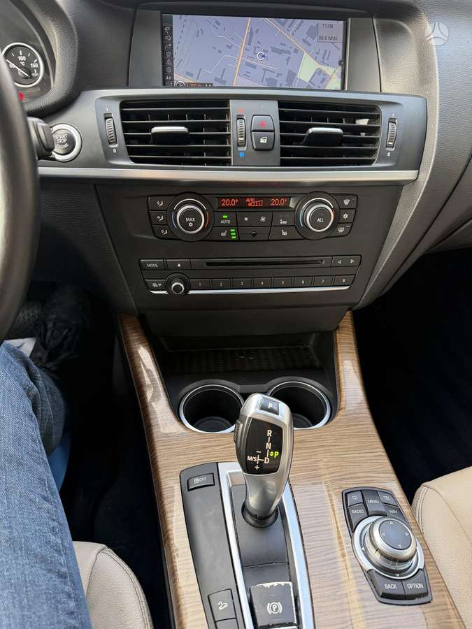 BMW X3 2012 — photo 23