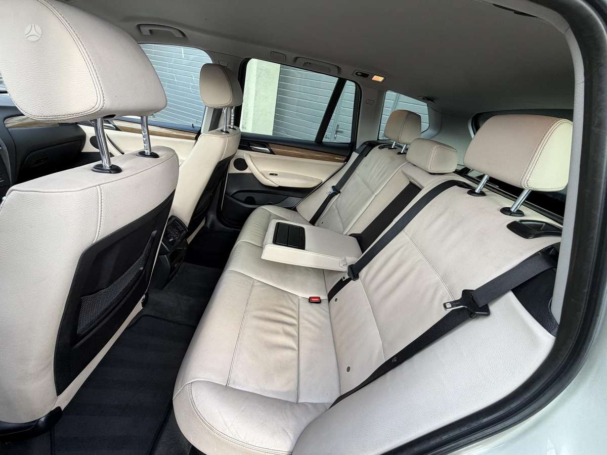 BMW X3 2012 — photo 26