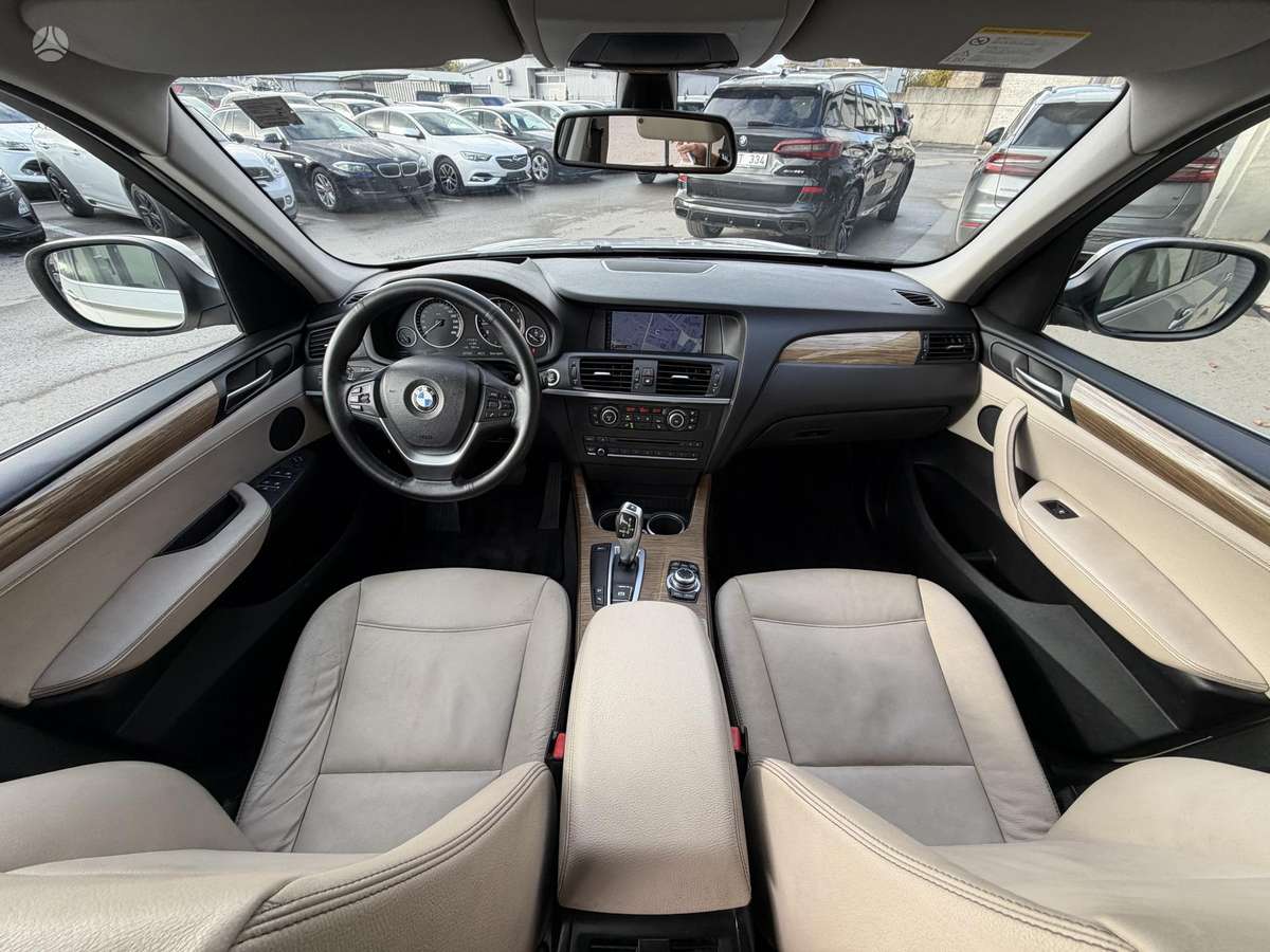 BMW X3 2012 — photo 27