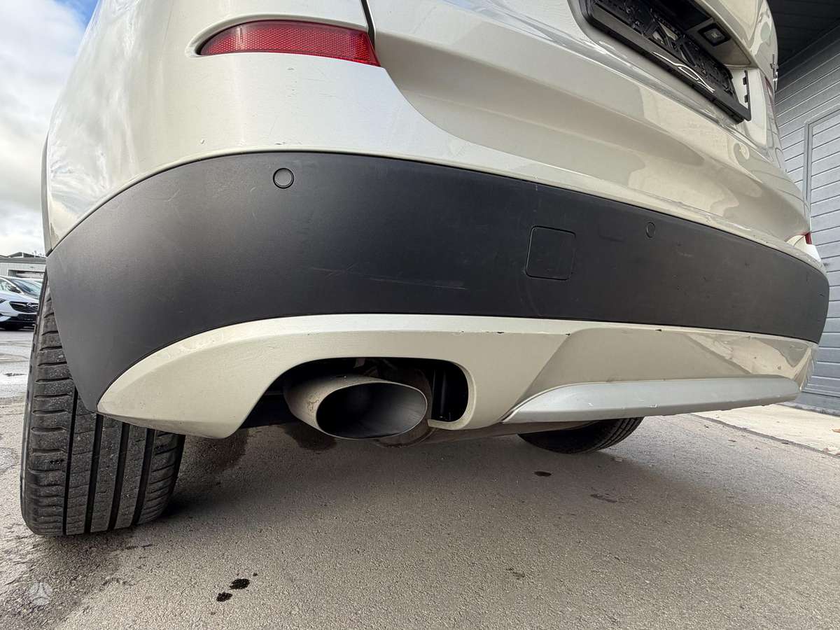 BMW X3 2012 — photo 6