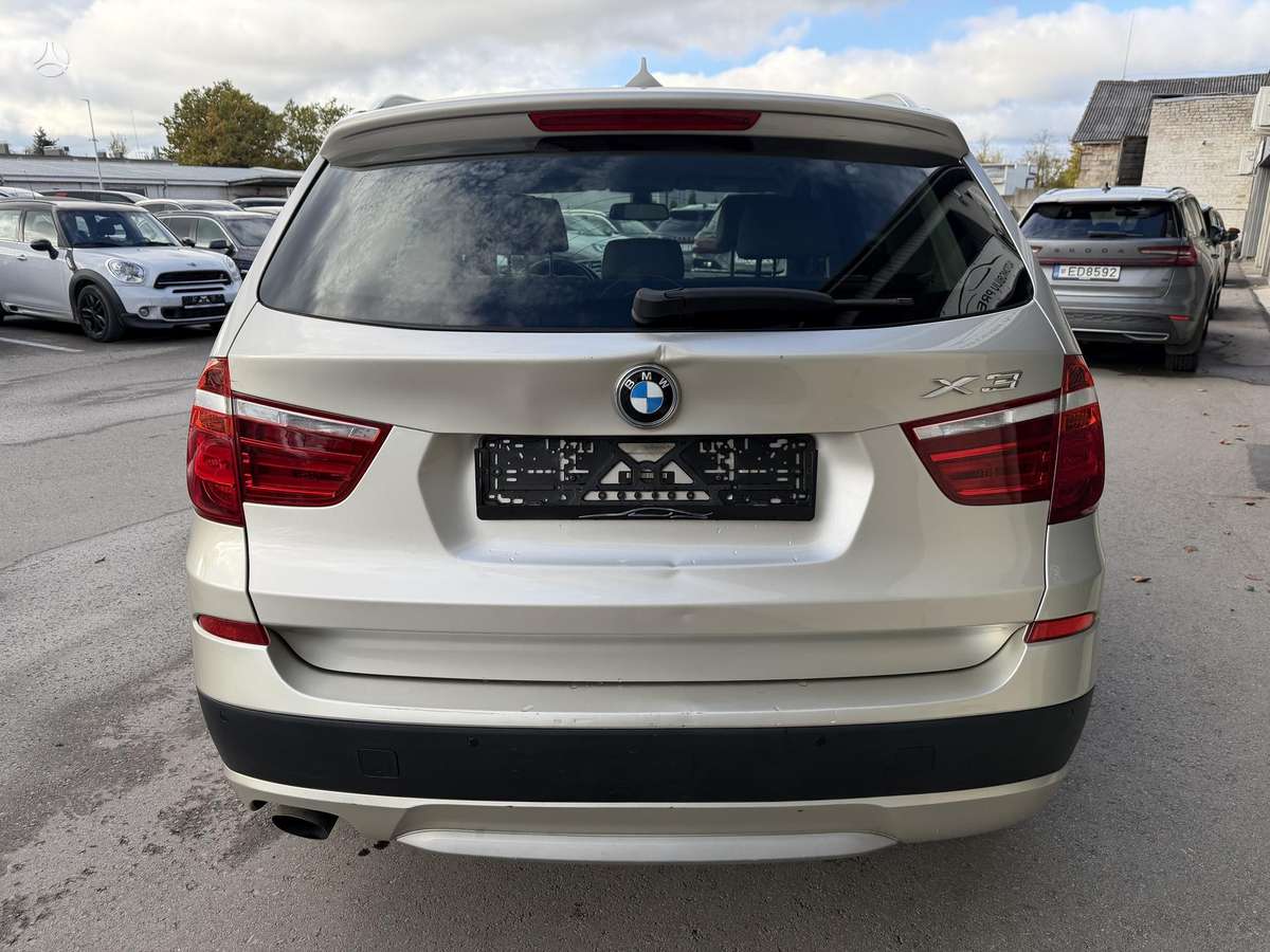BMW X3 2012 — photo 7