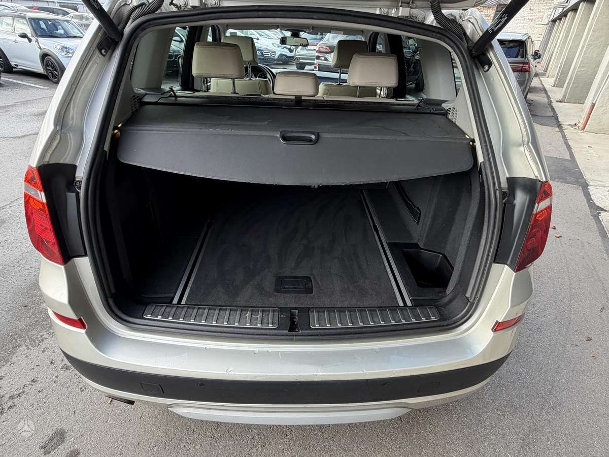 BMW X3 2012 — photo 8