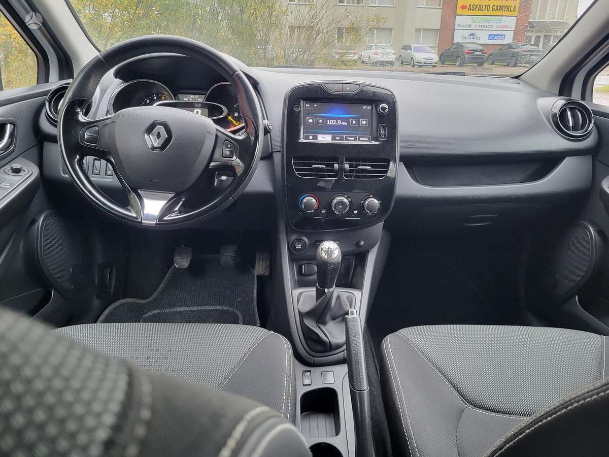 Renault Clio 2014 — фото 10