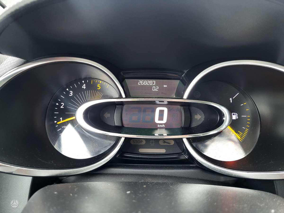 Renault Clio 2014 — фото 12