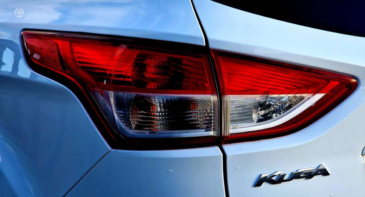 Ford Kuga 2013 — photo 10