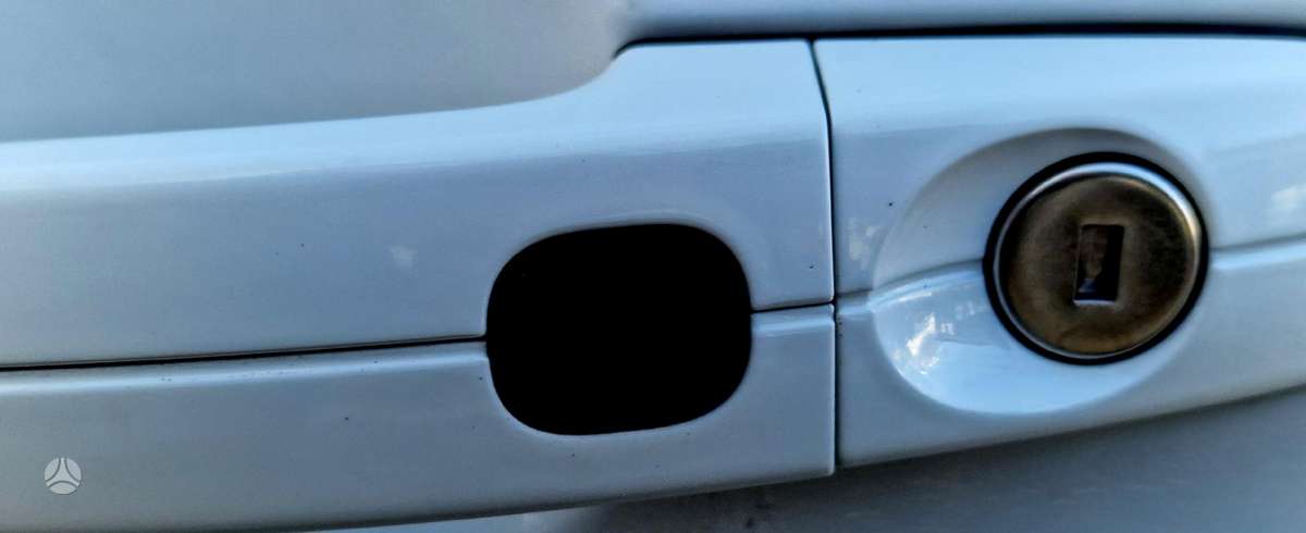 Ford Kuga 2013 — photo 12