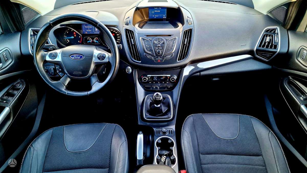 Ford Kuga 2013 — photo 22