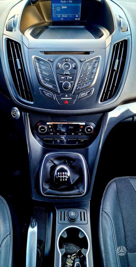 Ford Kuga 2013 — photo 23