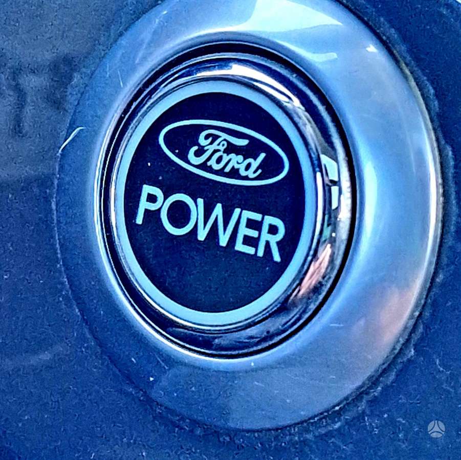 Ford Kuga 2013 — photo 25