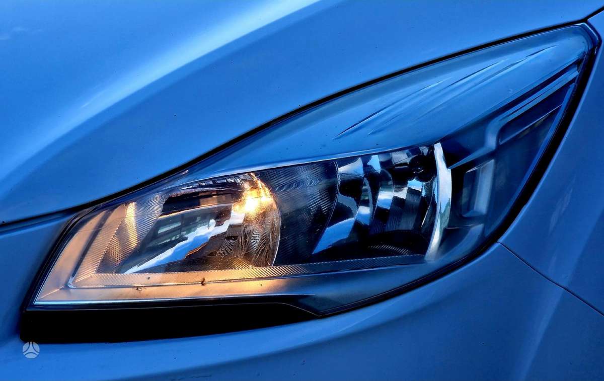 Ford Kuga 2013 — photo 9