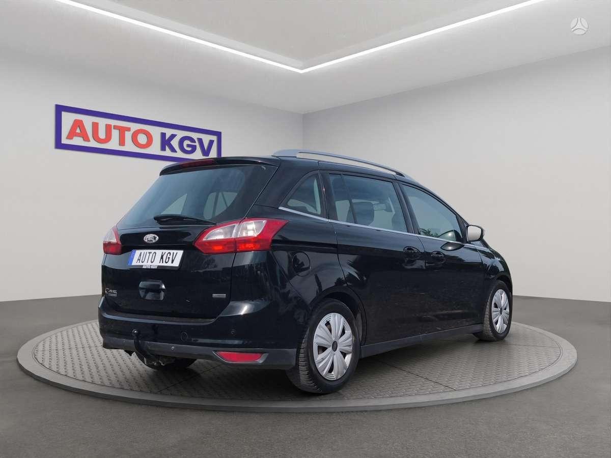 Ford Grand 2012 — photo 5
