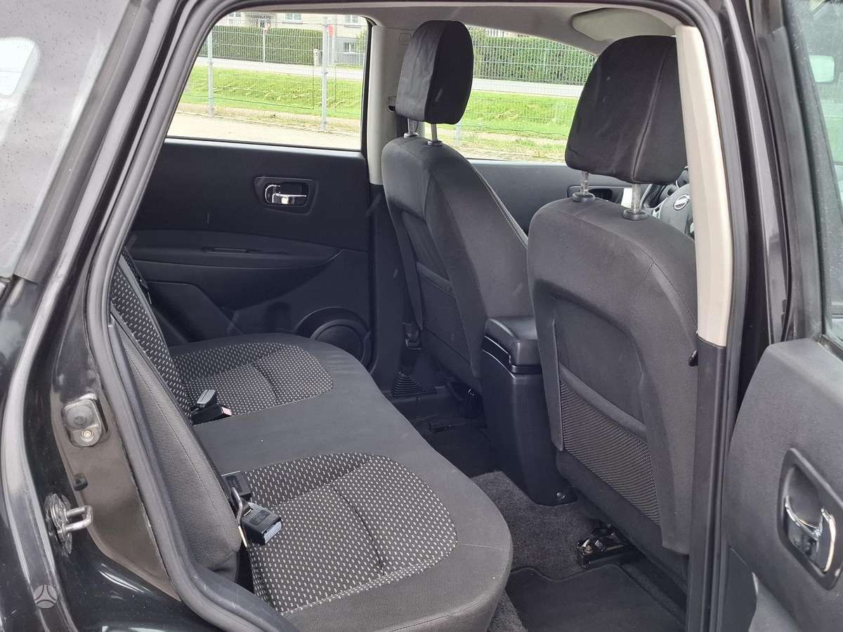 Nissan Qashqai 2009 — photo 8