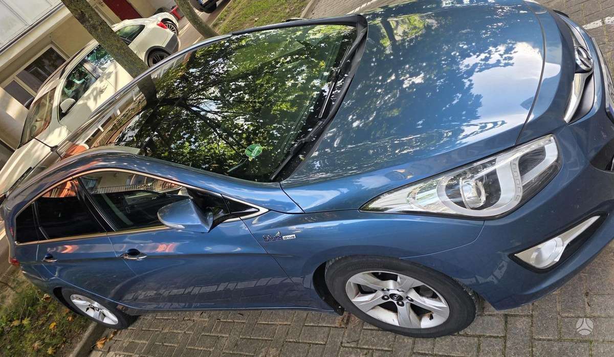 Hyundai i40, 2013