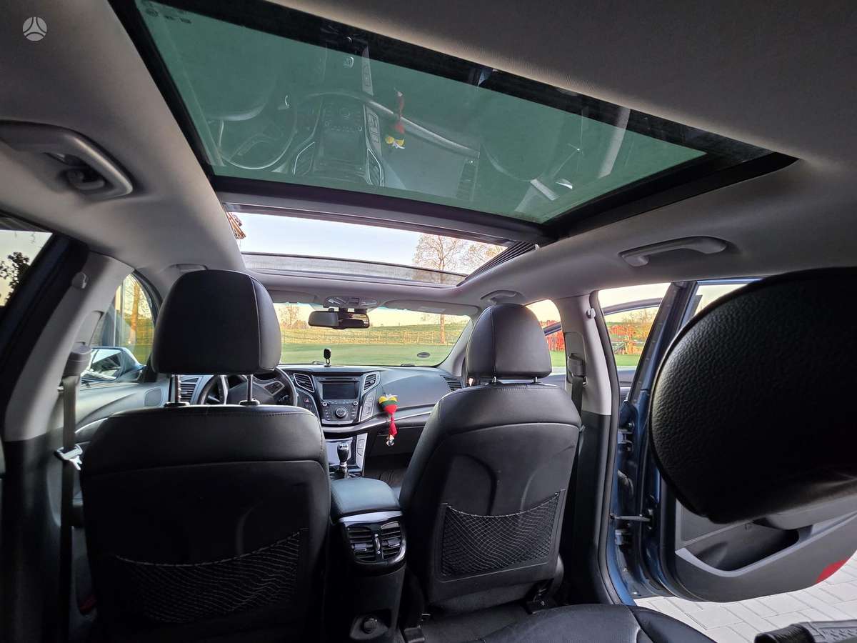 Hyundai i40 2013 — photo 8