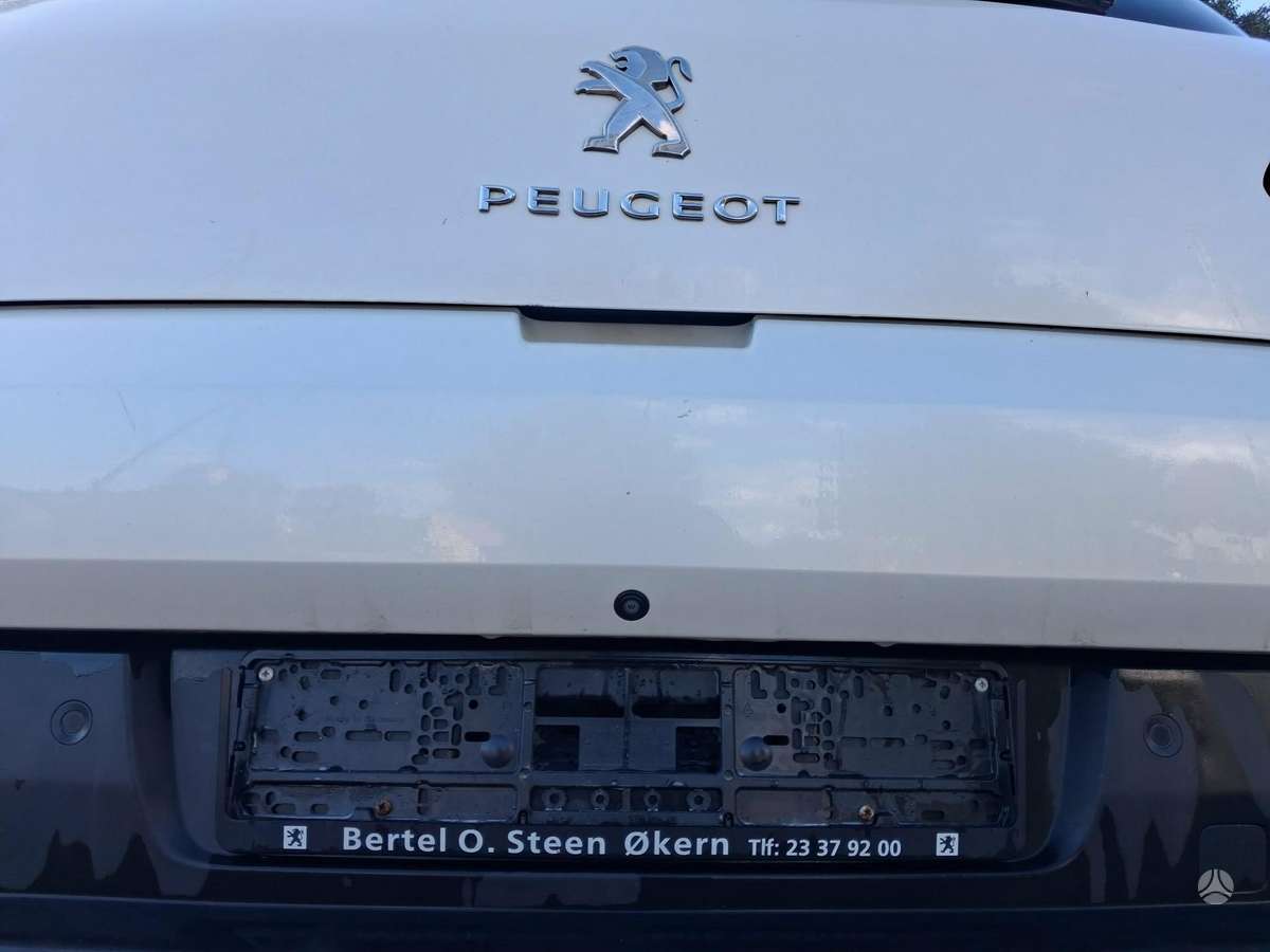 Peugeot 3008 2015 — photo 21