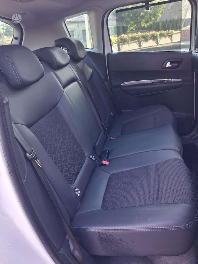 Peugeot 3008 2015 — photo 26