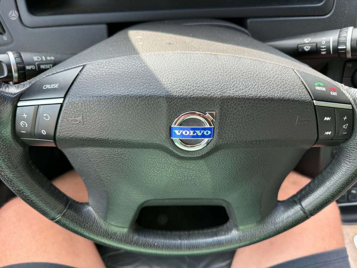 Volvo XC90 2006 — photo 14