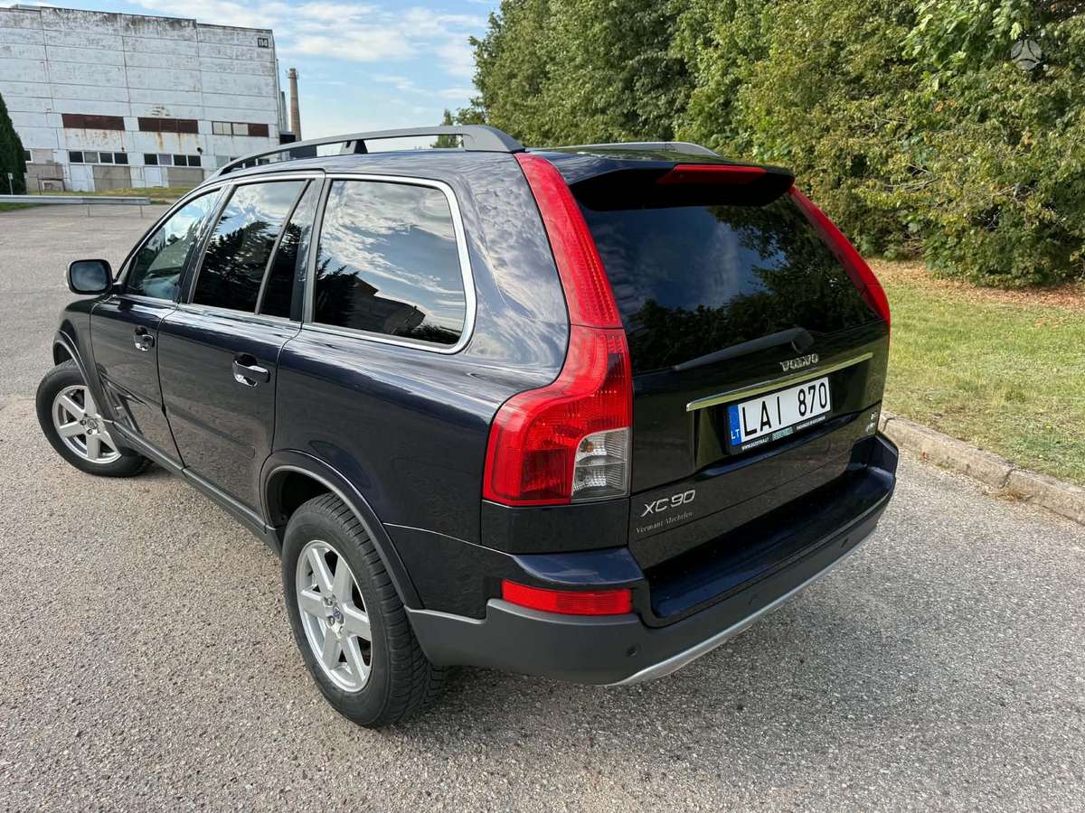 Volvo XC90 2006 — photo 8