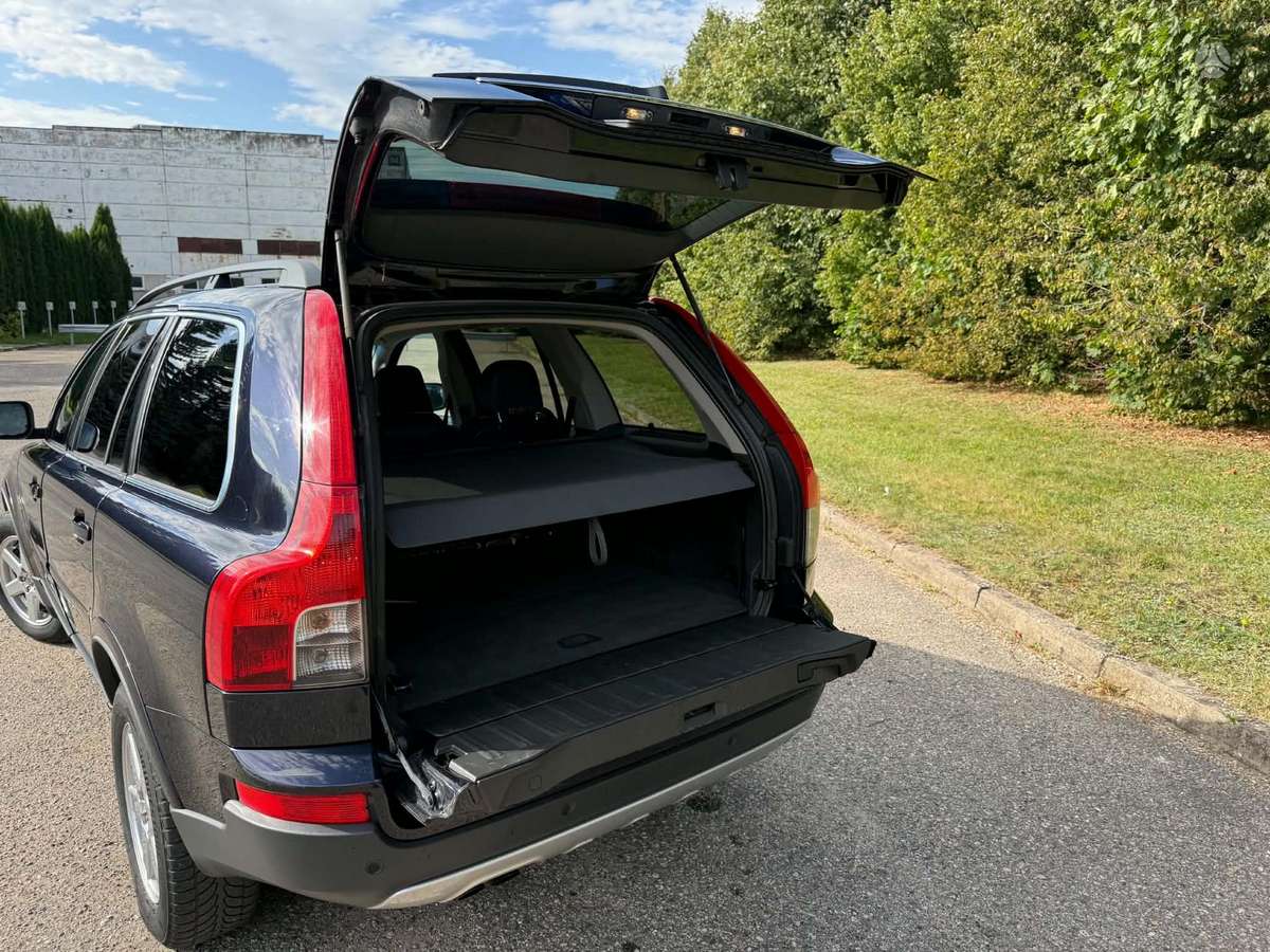 Volvo XC90 2006 — photo 9