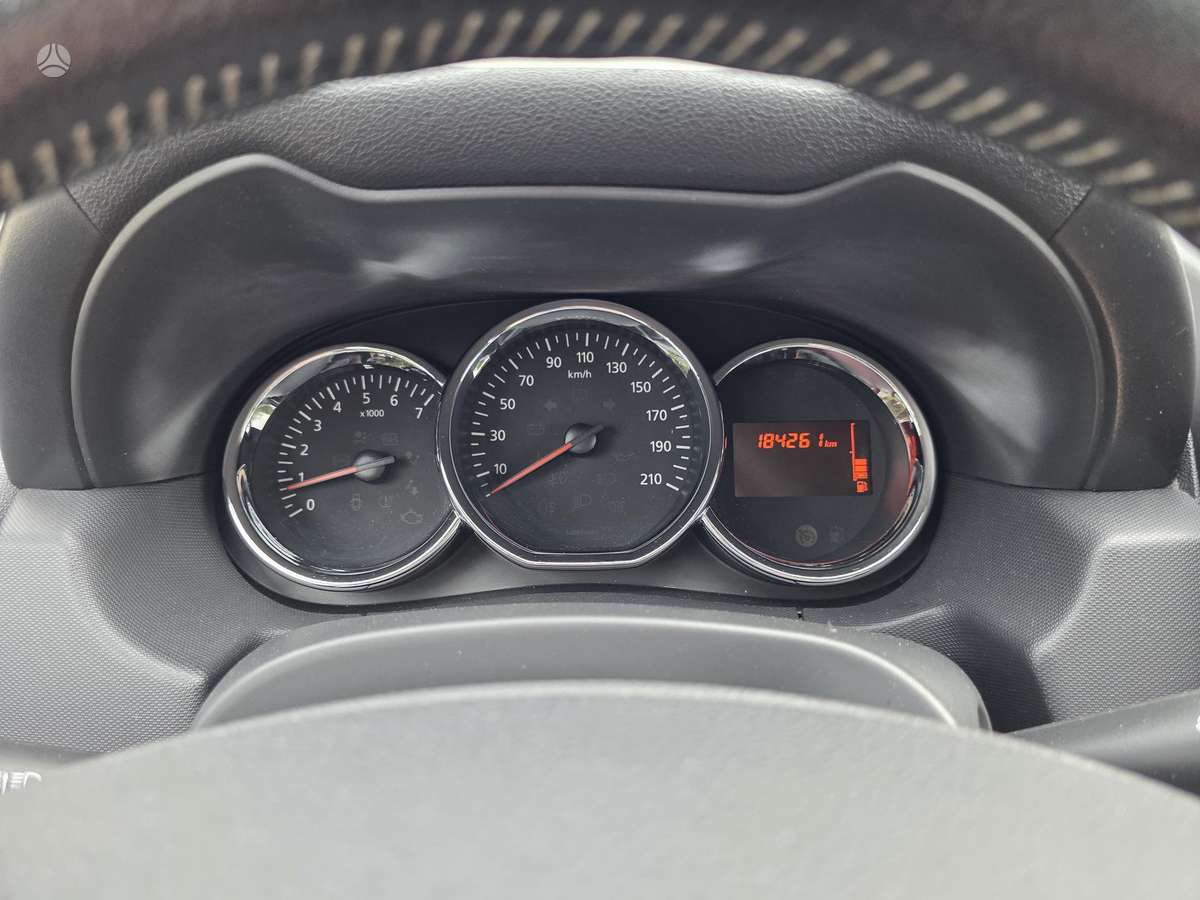 Dacia Duster 2014 — photo 18