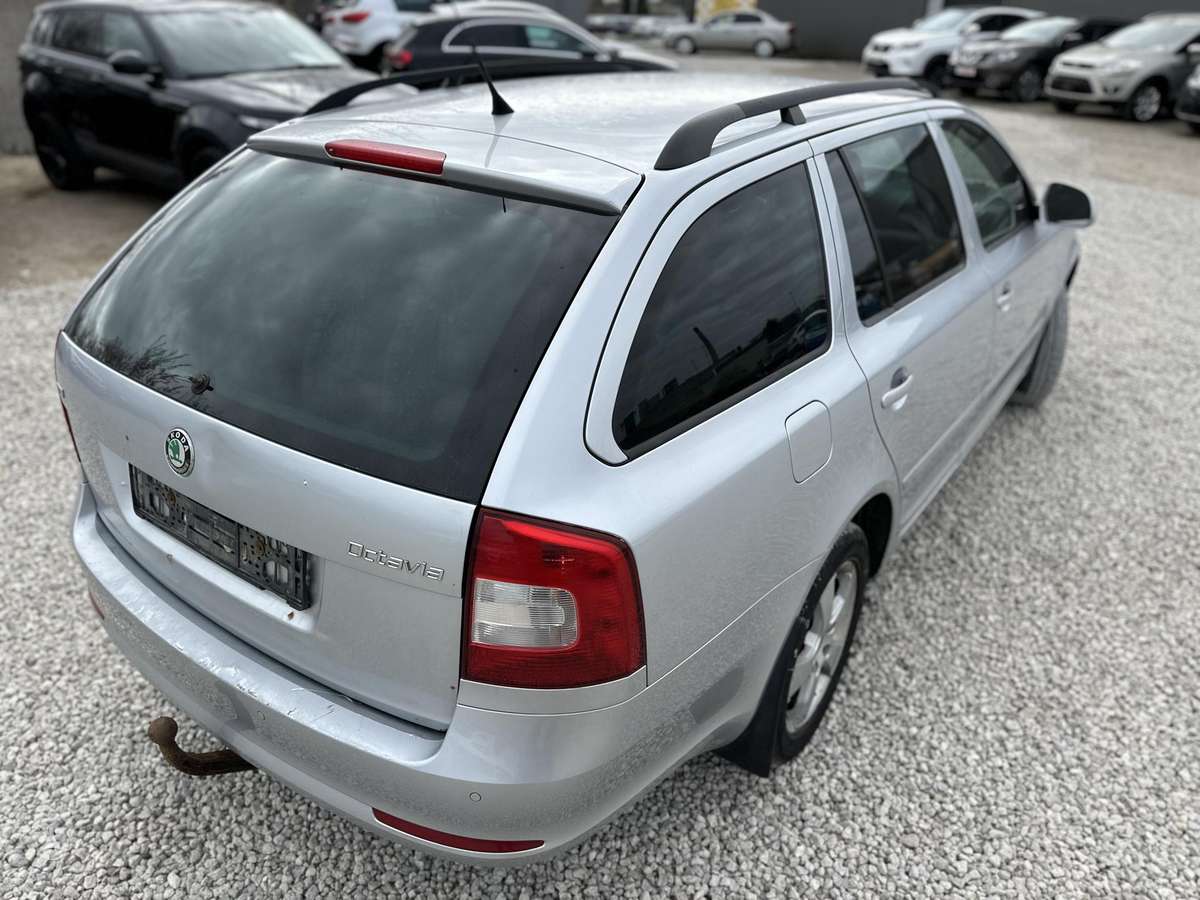 Skoda Octavia 2009 — photo 12