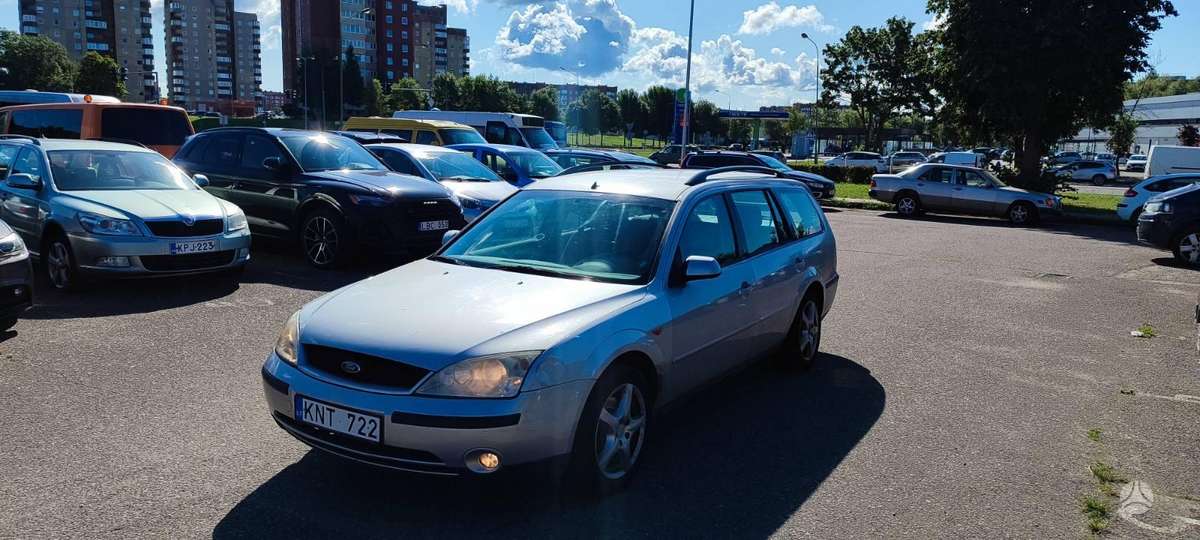 Ford Mondeo 2005 — interior