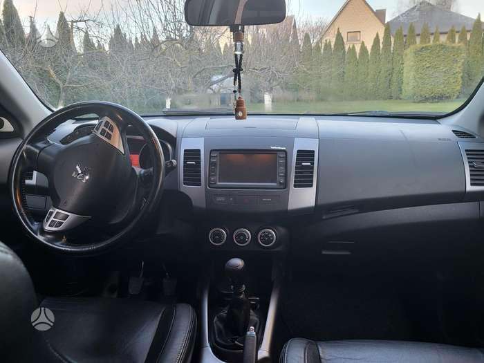 Peugeot 4007 2008 — photo 5
