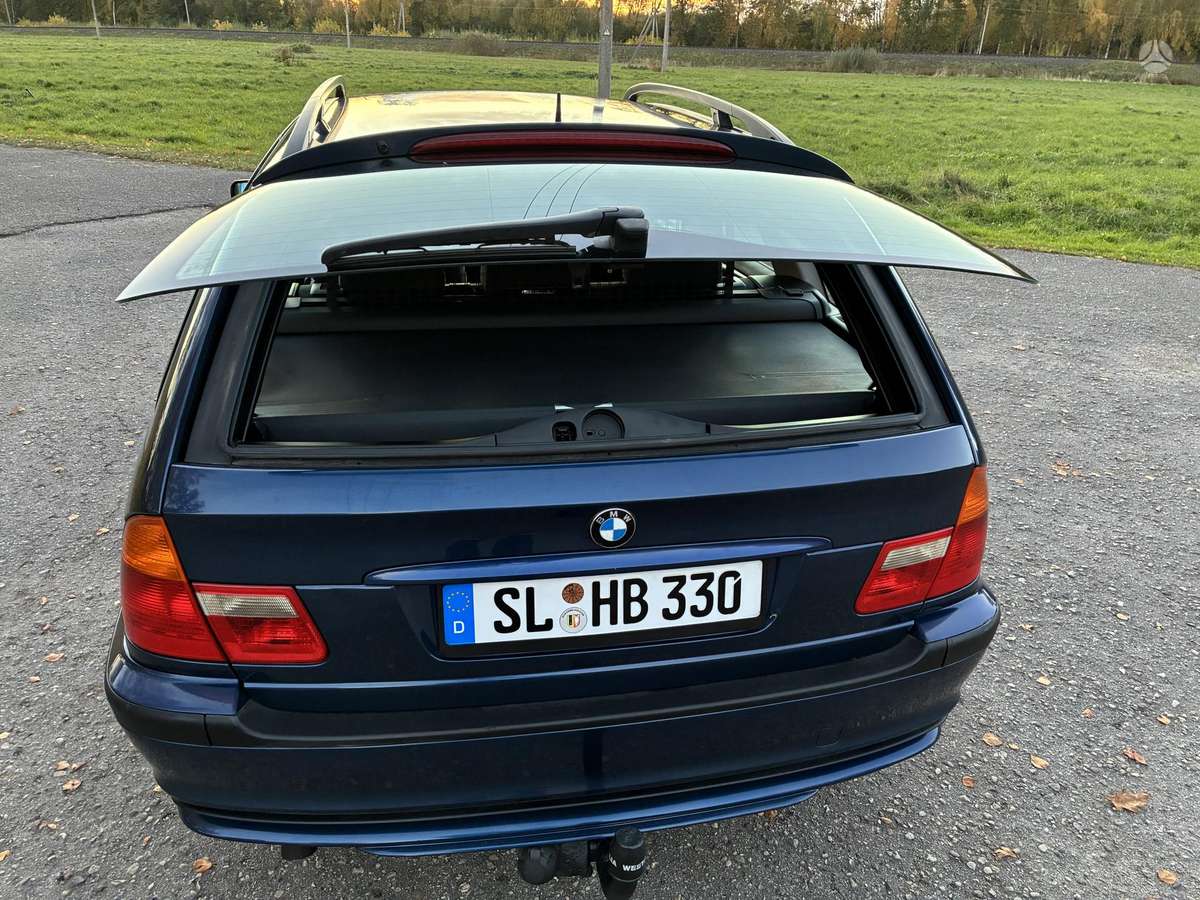 BMW 320 2004 — photo 20