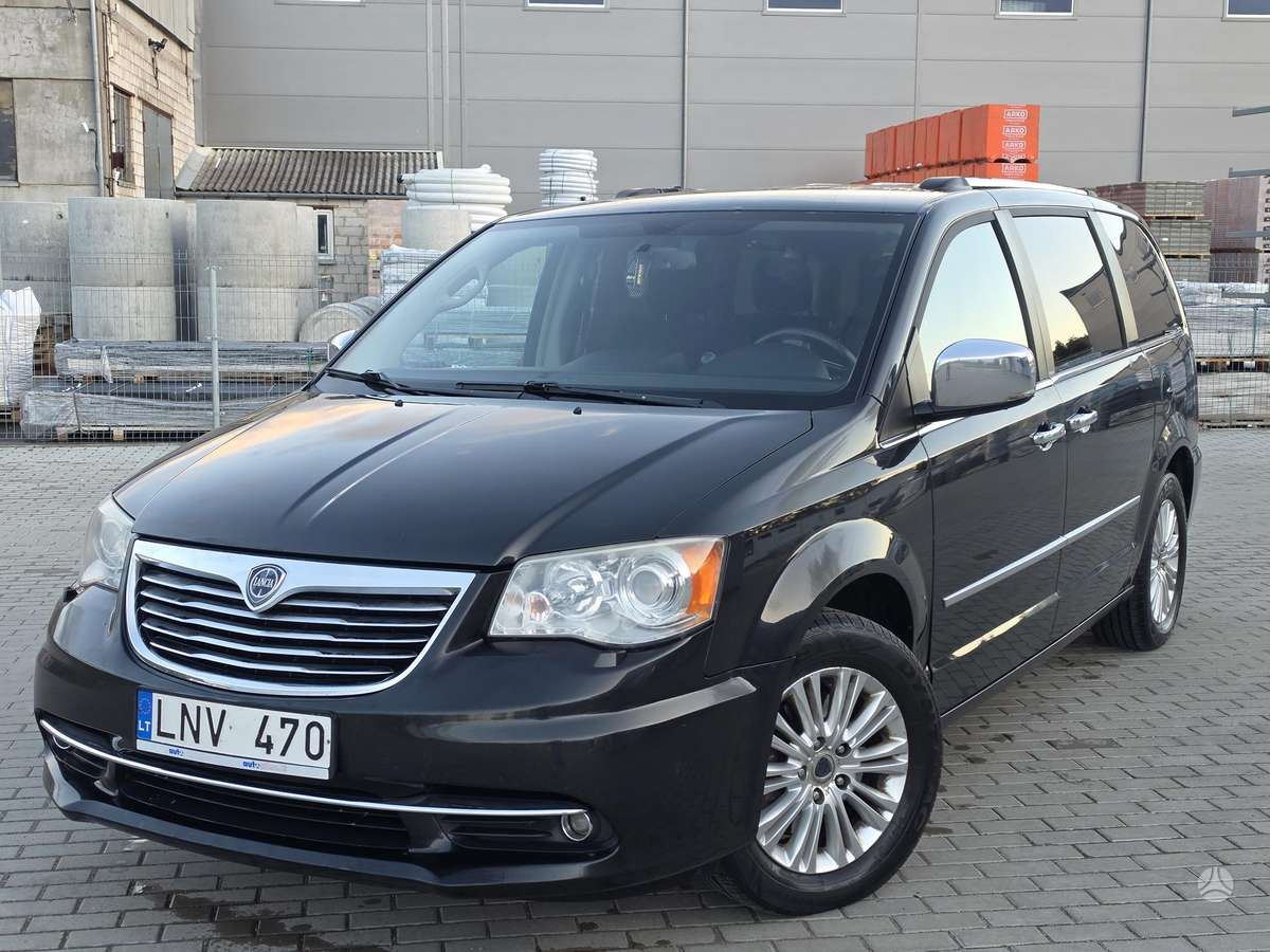 Chrysler Voyager 2014 — фото 10
