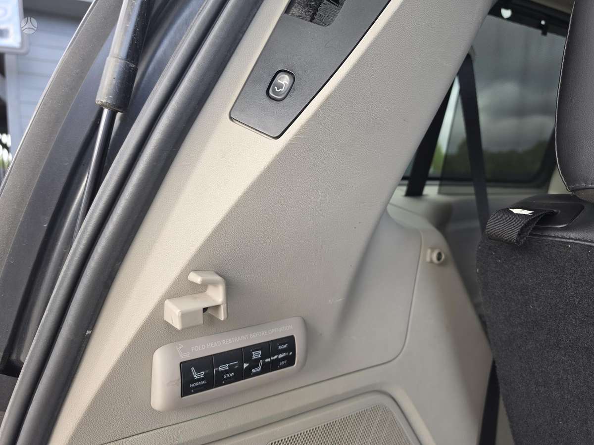 Chrysler Voyager 2014 — фото 21