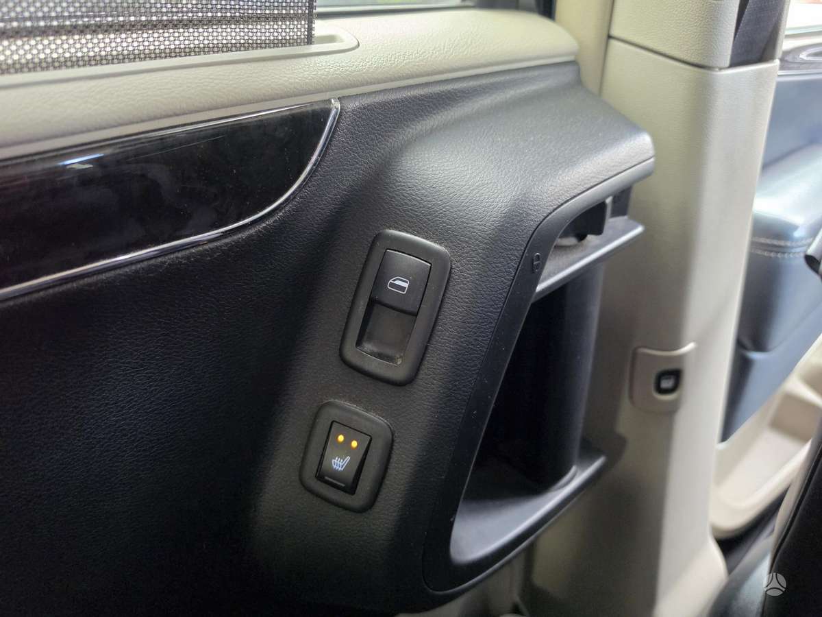 Chrysler Voyager 2014 — фото 24