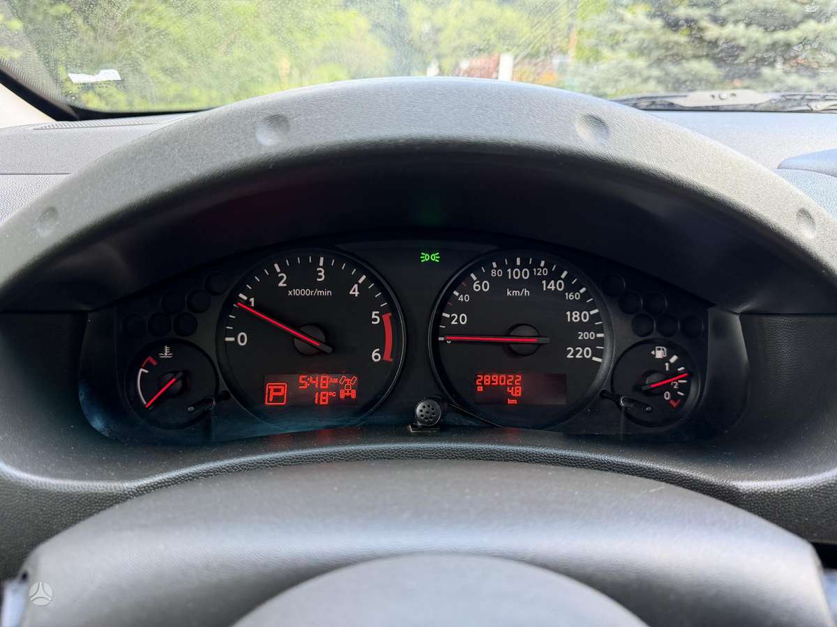 Nissan Navara 2014 — photo 13