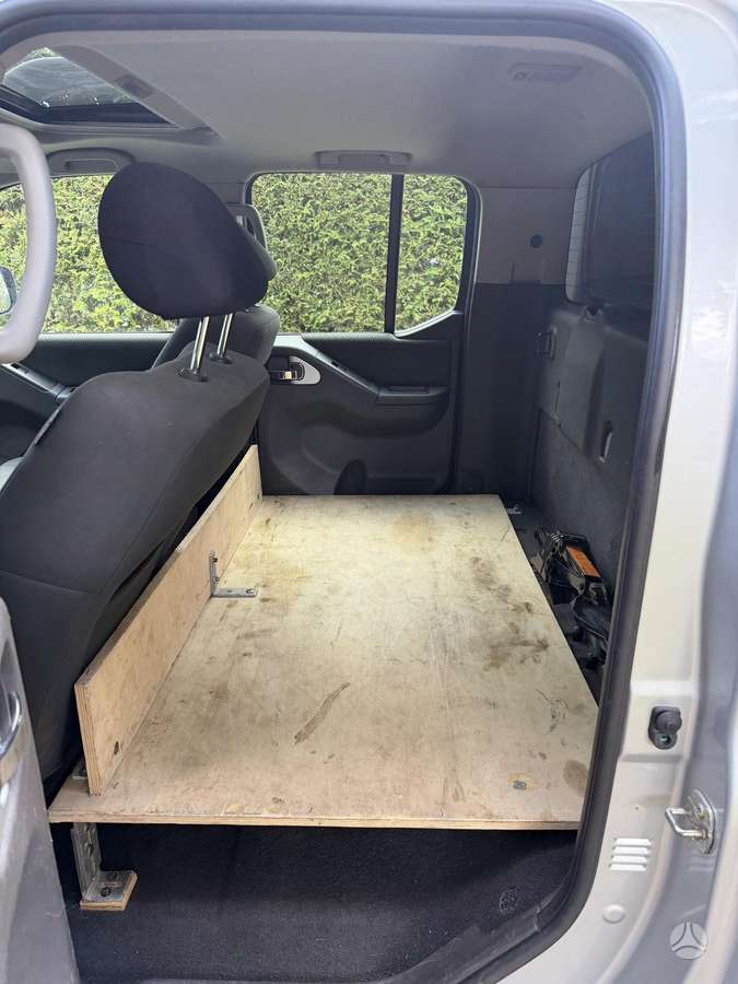 Nissan Navara 2014 — photo 20