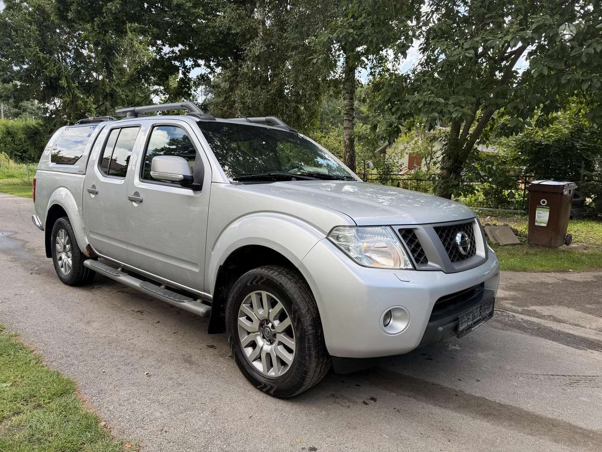 Nissan Navara 2014 — photo 7