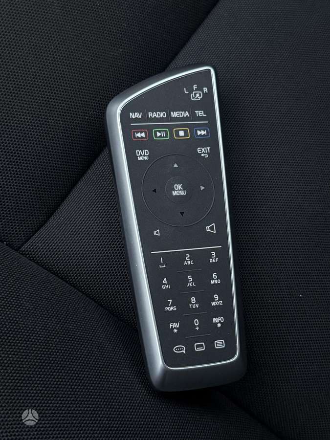 Volvo XC60 2011 — photo 27