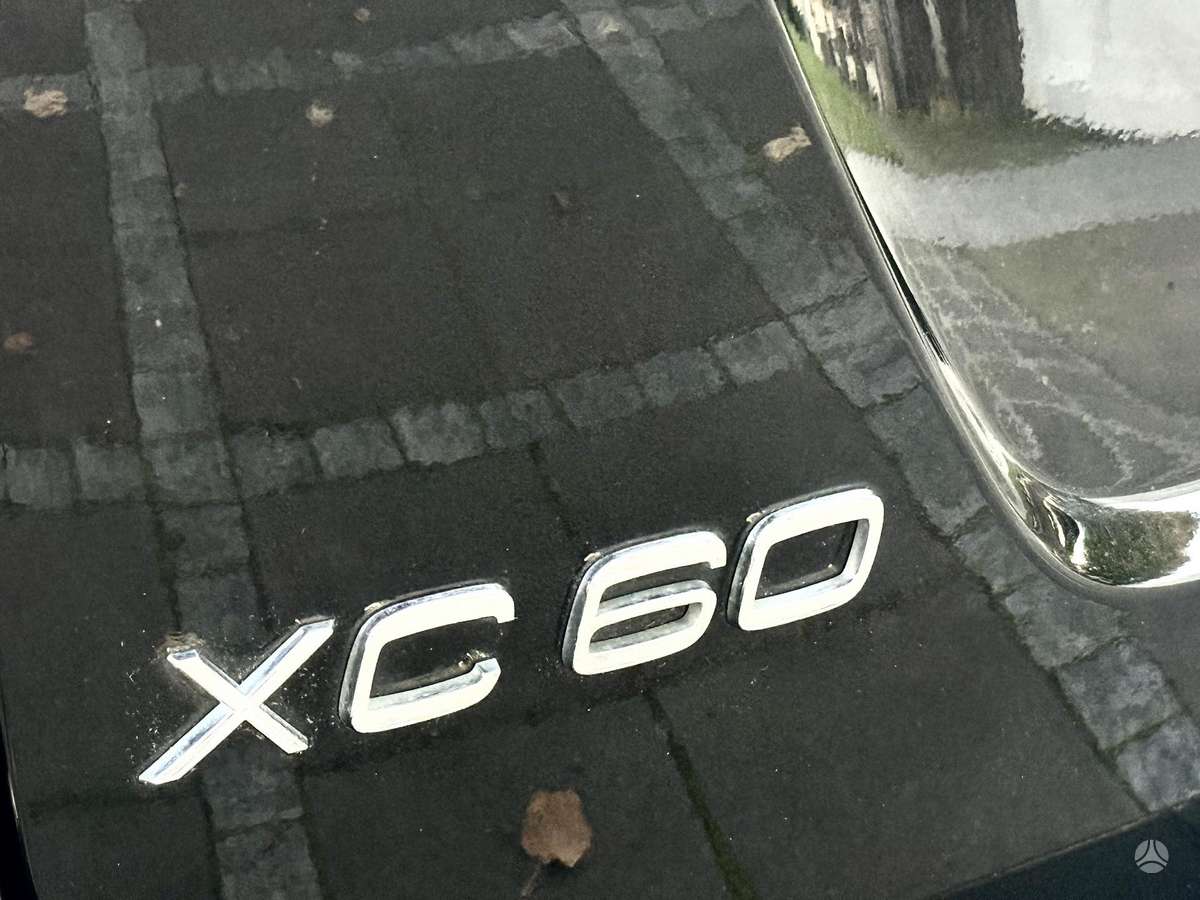 Volvo XC60 2011 — photo 45