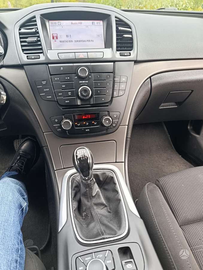 Opel Insignia 2009 — photo 10