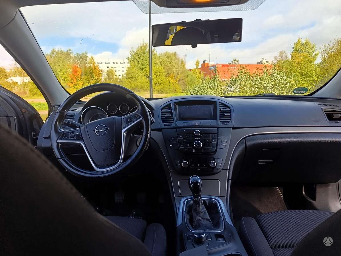 Opel Insignia 2009 — photo 6