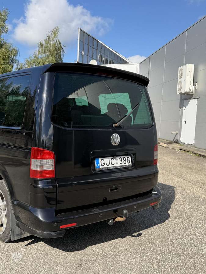 Volkswagen Multivan 2005 — photo 6