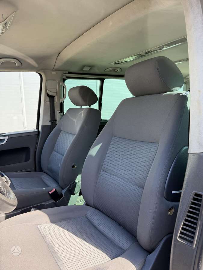 Volkswagen Multivan 2005 — photo 8
